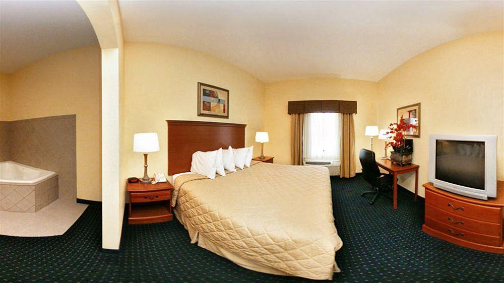 Comfort & I-10 Hotel Chipley